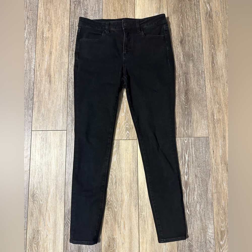 American Eagle Outfitters Women's Black High-Rise Jeggings